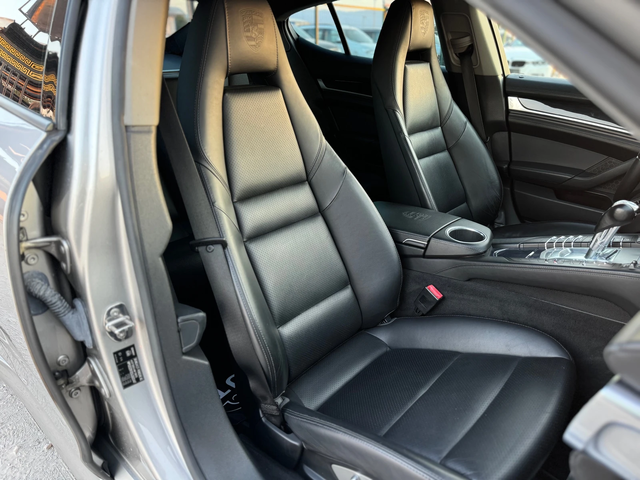 Porsche Panamera Diesel= Sport= Chrono Package= - автомобили, коли, обяви за нови и употребявани 11