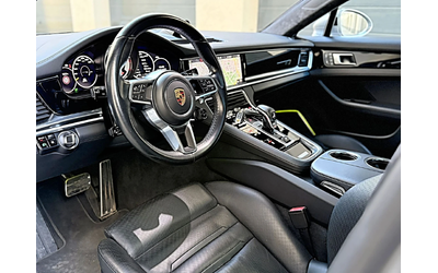 Porsche Panamera Porsche Panamera Turbo S * E-Hybrid* CERAMIC* 680H - автомобили, коли, обяви за нови и употребявани 12
