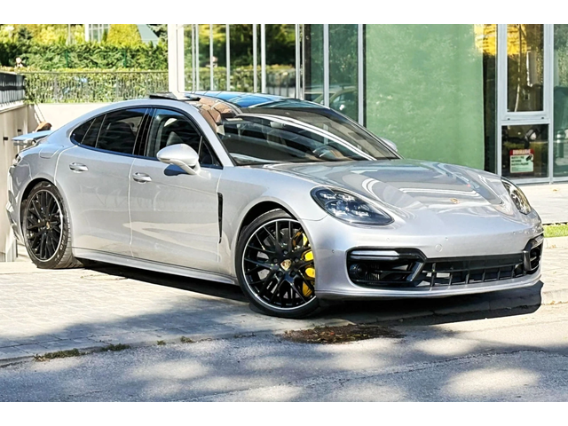 Porsche Panamera Porsche Panamera Turbo S * E-Hybrid* CERAMIC* 680H - автомобили, коли, обяви за нови и употребявани 1