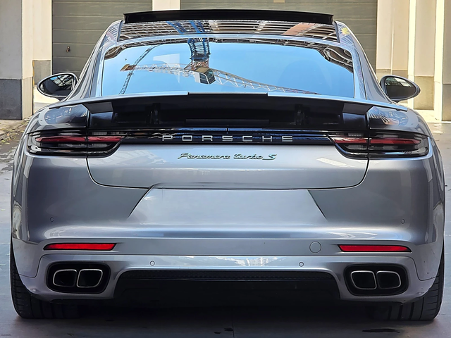 Porsche Panamera Porsche Panamera Turbo S * E-Hybrid* CERAMIC* 680H - автомобили, коли, обяви за нови и употребявани 3