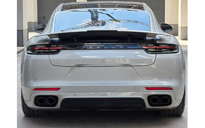 porsche-panamera - 1