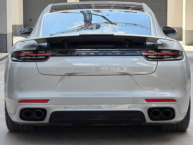 Porsche Panamera Porsche Panamera TURBO Executive/LONG* CERAMIC* NA - автомобили, коли, обяви за нови и употребявани 1
