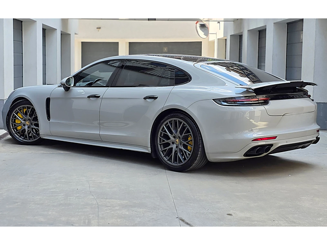 Porsche Panamera Porsche Panamera TURBO Executive/LONG* CERAMIC* NA - автомобили, коли, обяви за нови и употребявани 8