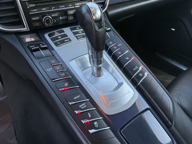 Porsche Panamera 3.0D* 2013г* 212.000КМ* Топ Състояние* 4Х4* Сервизна - автомобили, коли, обяви за нови и употребявани 13