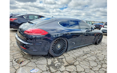 porsche-panamera-3-0l-6-rear-wheel-drive - 2