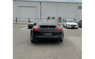 porsche-panamera - 4