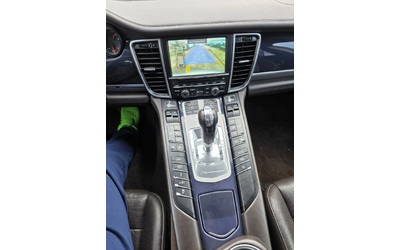 Porsche Panamera - автомобили, коли, обяви за нови и употребявани 8