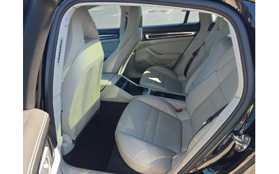 Porsche Panamera - автомобили, коли, обяви за нови и употребявани 12