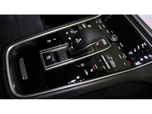 Porsche Panamera GTS 4.0 - автомобили, коли, обяви за нови и употребявани 7