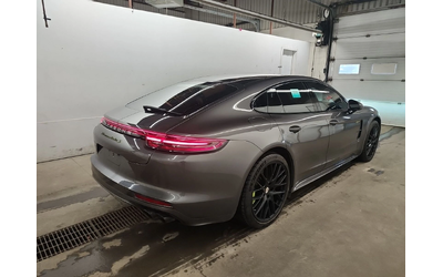 porsche-panamera - 3