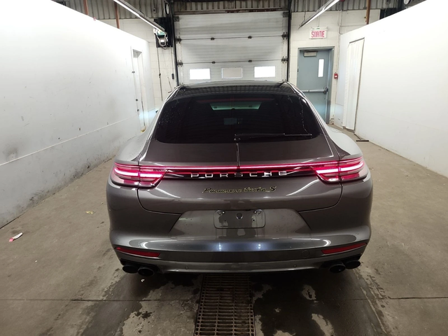 Porsche Panamera TURBO S E-HYBRID С РЕГИСТРАЦИЯ & АВТО КРЕДИТ - автомобили, коли, обяви за нови и употребявани 4