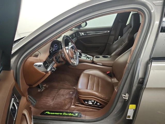 Porsche Panamera TURBO S E-HYBRID С РЕГИСТРАЦИЯ & АВТО КРЕДИТ - автомобили, коли, обяви за нови и употребявани 8