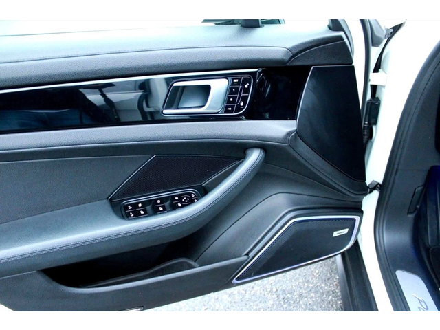 Porsche Panamera 4.0D V8 ОЧАКВАН ВНОС LED BOSE NAVI ЛИЗИНГ 100% - автомобили, коли, обяви за нови и употребявани 4