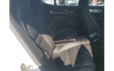 Porsche Panamera 3.0* HYBRID* РЕАЛНИ КМ! - автомобили, коли, обяви за нови и употребявани 8