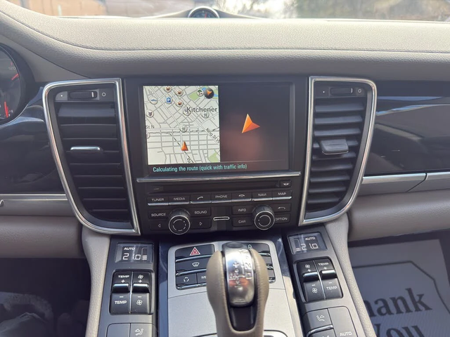 Porsche Panamera 4* АвтоКредит* (ЦЕНА ДО БГ) - автомобили, коли, обяви за нови и употребявани 11