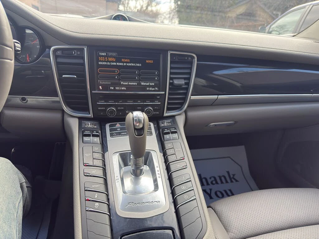 Porsche Panamera 4* АвтоКредит* (ЦЕНА ДО БГ) - автомобили, коли, обяви за нови и употребявани 9