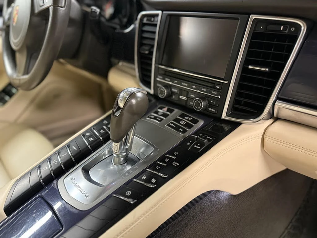 Porsche Panamera 4S * 420кс * 138.000км * АвтоКредит* (ЦЕНА ДО БГ) - автомобили, коли, обяви за нови и употребявани 12