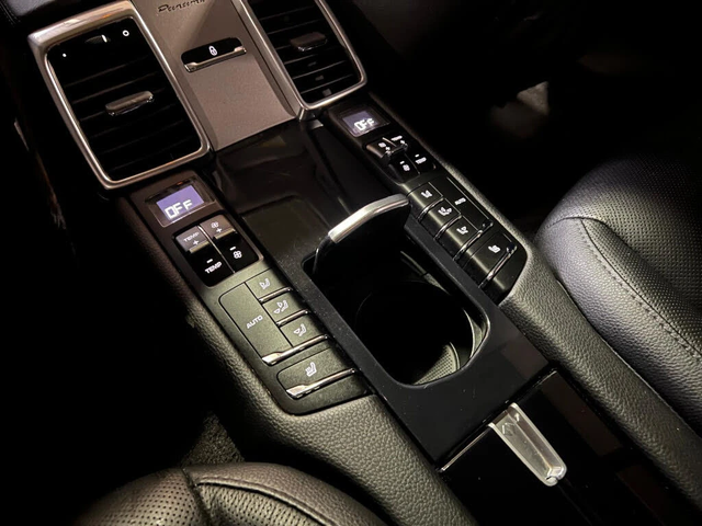 Porsche Panamera 4 Edition* АвтоКредит* (ЦЕНА ДО БГ) - автомобили, коли, обяви за нови и употребявани 15