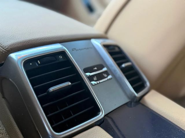 Porsche Panamera * АвтоКредит * (ЦЕНА ДО БГ) - автомобили, коли, обяви за нови и употребявани 13