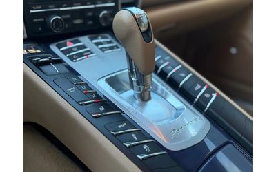 Porsche Panamera * АвтоКредит * (ЦЕНА ДО БГ) - автомобили, коли, обяви за нови и употребявани 6