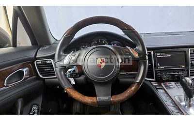 porsche-panamera - 4