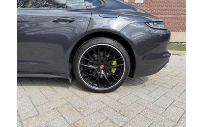 porsche-panamera - 4