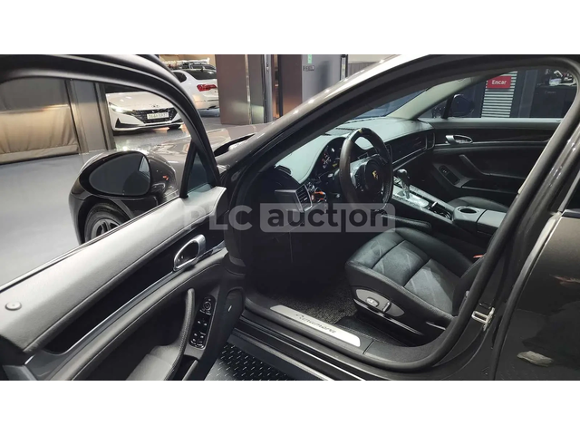 Porsche Panamera * Navi* Camera* АВТОКРЕДИТ - автомобили, коли, обяви за нови и употребявани 9