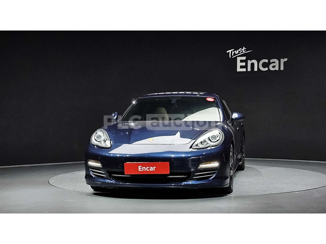 Porsche Panamera * Navi* Camera* АВТОКРЕДИТ - автомобили, коли, обяви за нови и употребявани 0