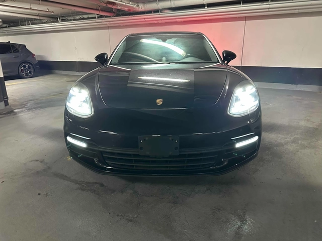 Porsche Panamera 4S * ОБДУХВАНЕ * ПАНОРАМА * CARFAX - автомобили, коли, обяви за нови и употребявани 1