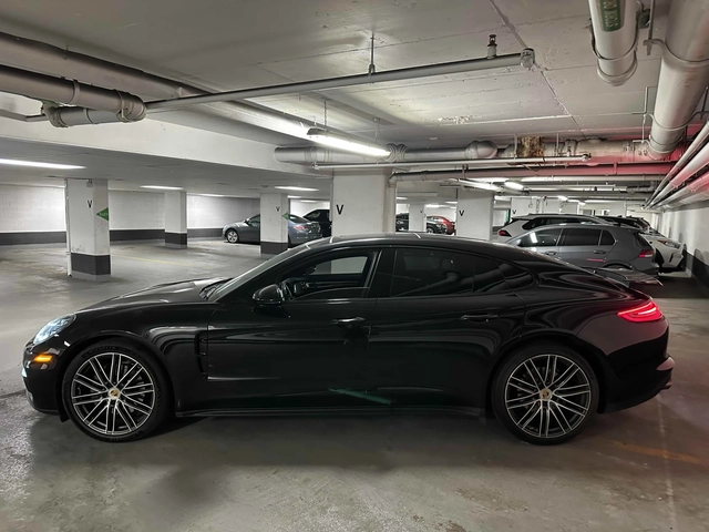 Porsche Panamera 4S * ОБДУХВАНЕ * ПАНОРАМА * CARFAX - автомобили, коли, обяви за нови и употребявани 2