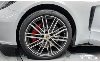 porsche-panamera - 4