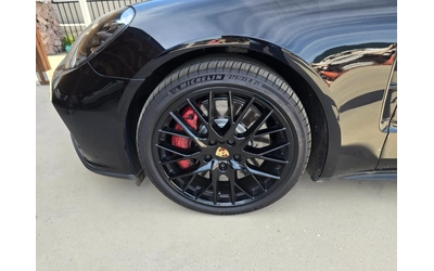 porsche-panamera - 4
