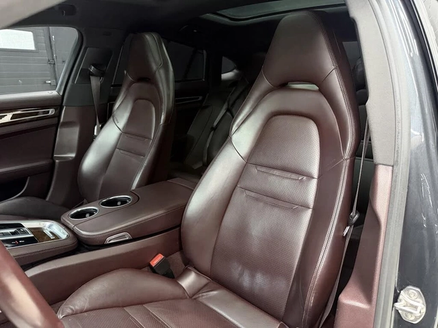 Porsche Panamera 4 E* AWD* DIS* PANO* 360* КРАЙНА ЦЕНА - автомобили, коли, обяви за нови и употребявани 11