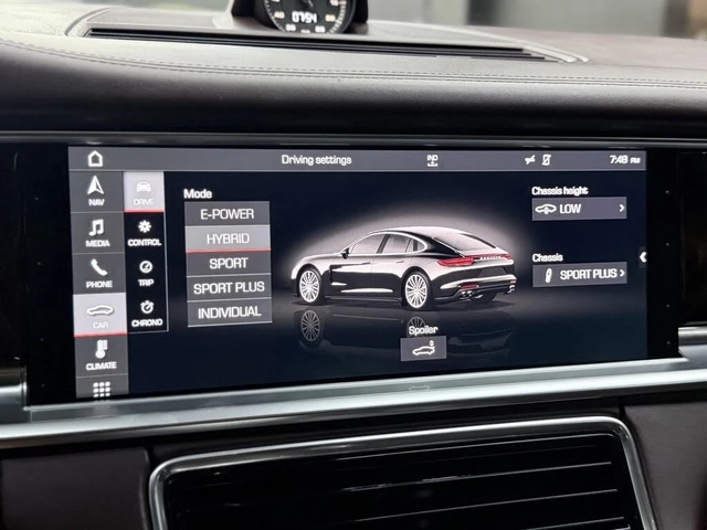 Porsche Panamera 4 E* AWD* DIS* PANO* 360* КРАЙНА ЦЕНА - автомобили, коли, обяви за нови и употребявани 13