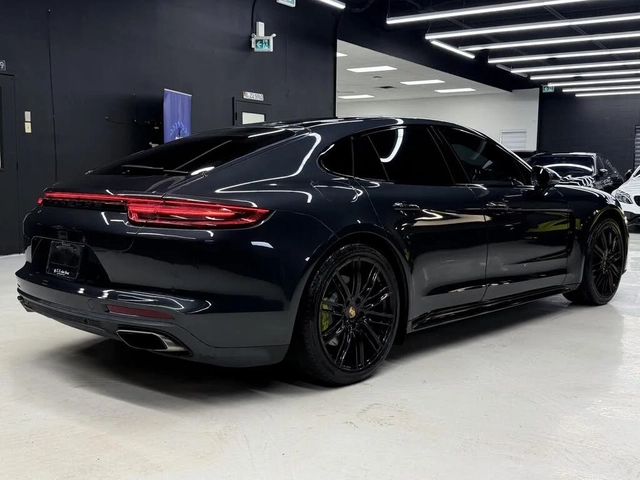 Porsche Panamera 4 E* AWD* DIS* PANO* 360* КРАЙНА ЦЕНА - автомобили, коли, обяви за нови и употребявани 4