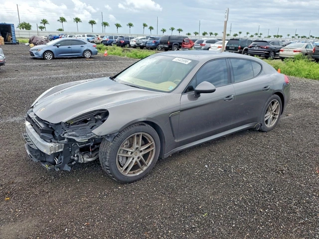 Porsche Panamera - автомобили, коли, обяви за нови и употребявани 0