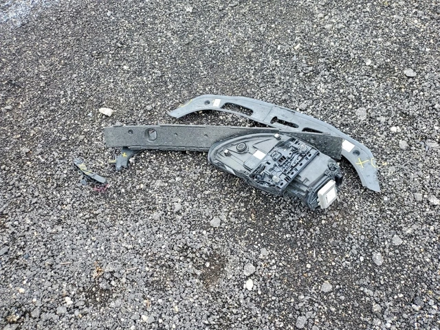 Porsche Panamera - автомобили, коли, обяви за нови и употребявани 11