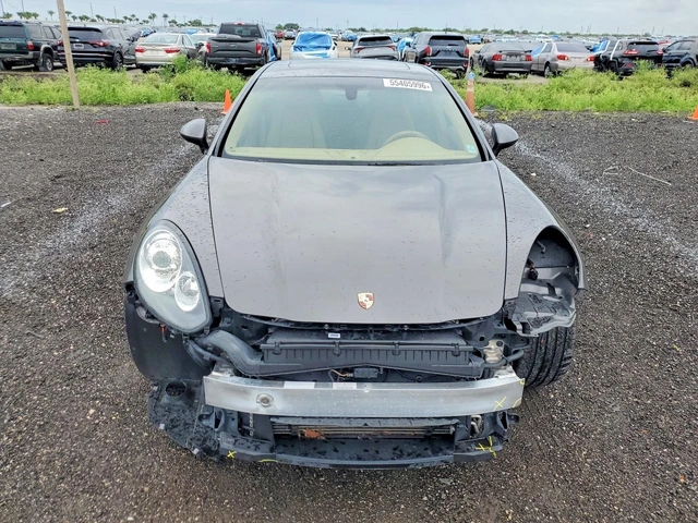 Porsche Panamera - автомобили, коли, обяви за нови и употребявани 4