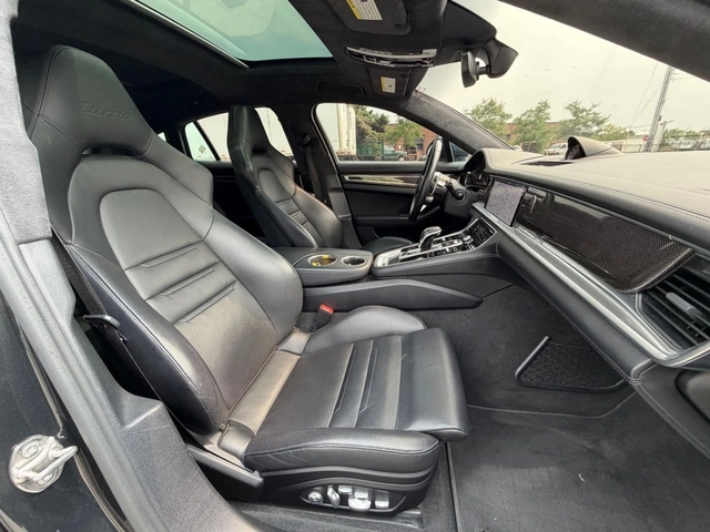 Porsche Panamera TURBO* BODYKIT* ОБДУХ* 360* МАСАЖ* СЛ.ЛЕНТИ* М.ТОЧ - автомобили, коли, обяви за нови и употребявани 12