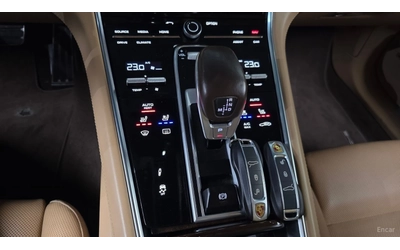 Porsche Panamera 4.0 Turbo* КОЖА* ОБДУХВ* НАВИ* 360 - автомобили, коли, обяви за нови и употребявани 7