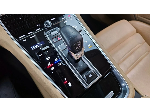 Porsche Panamera 2.9 4S* 360* ECS* КОЖА* ОБДУХВ* ПАНО - автомобили, коли, обяви за нови и употребявани 6