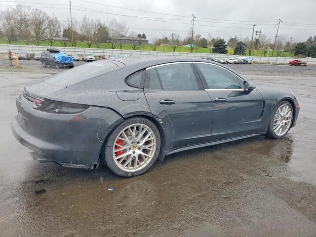 Porsche Panamera Turbo* AWD* ПОДГРЕВ* ОБДУХВАНЕ* ПАНОРАМА* BOSE* - автомобили, коли, обяви за нови и употребявани 4