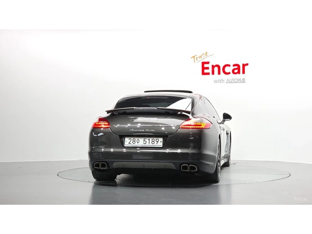 Porsche Panamera 4.8 TURBO* КОЖА* ПОДГРЕВ* ОБДУХВ* ПАНО* - автомобили, коли, обяви за нови и употребявани 3