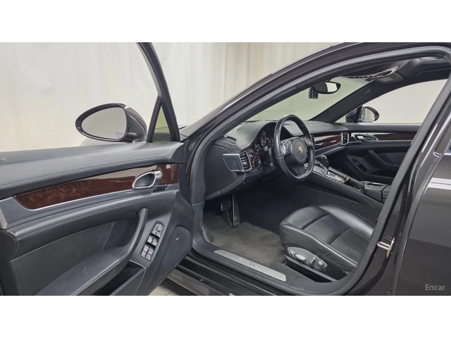 Porsche Panamera 4.8 TURBO* КОЖА* ПОДГРЕВ* ОБДУХВ* ПАНО* - автомобили, коли, обяви за нови и употребявани 9