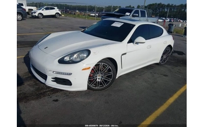 porsche-panamera - 1