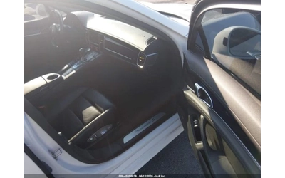 porsche-panamera - 4