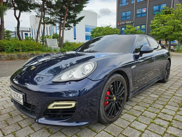 Porsche Panamera 970 EDITION - автомобили, коли, обяви за нови и употребявани 2