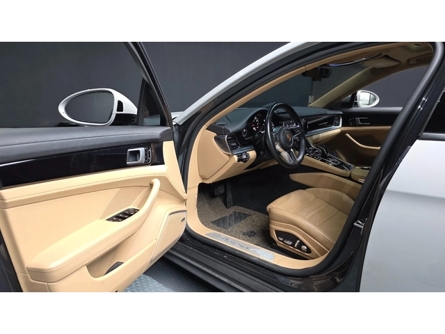 Porsche Panamera 3.0 AWD - автомобили, коли, обяви за нови и употребявани 9