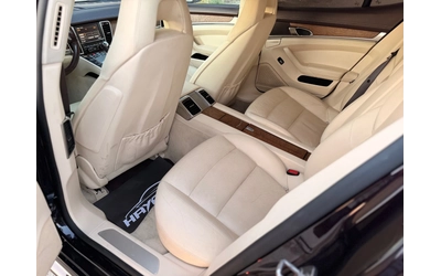 Porsche Panamera Diesel - автомобили, коли, обяви за нови и употребявани 13