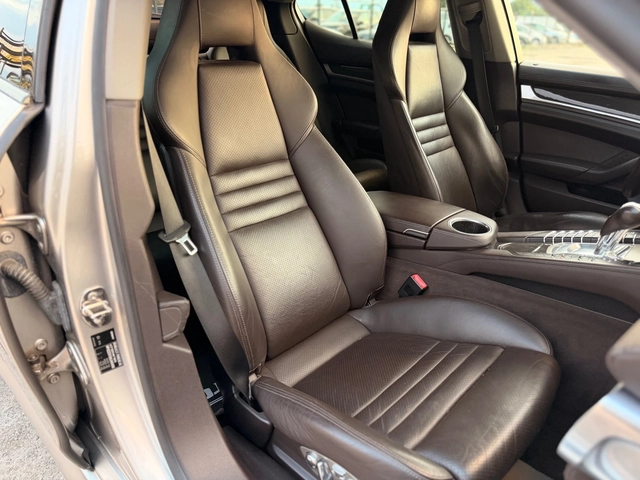 Porsche Panamera 4S= CHRONO PACK= CARBON PACK= - автомобили, коли, обяви за нови и употребявани 11
